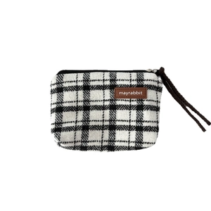 Vintage checkered canvas coin purse with leather label and brown woven zipper puller