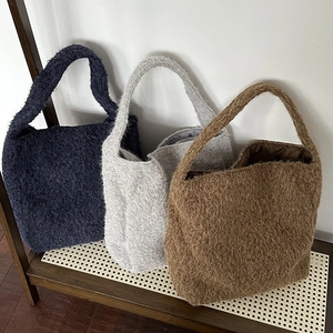 Plush Fuzzy Tote Bag Large Capacity Woolen Shoulder Bag Winter Warm Soft Korean Ins Style Hobo Handbag For Women