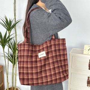 Sac fourre-tout classique à carreaux brun-rouge, grande capacité avec écusson logo