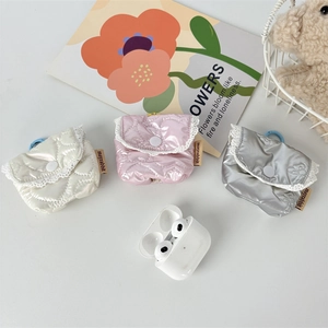 Gesteppte PU-Leder-Kopfhörertasche mit Spitzenborte und Haken in Creme Rosa Silber