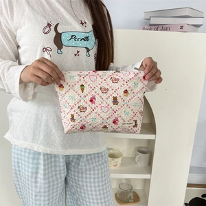 Trousse à maquillage matelassée avec fleurs, animaux mignons et zip métallique