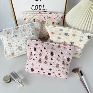 Trousse De Maquillage Matelassée Imprimé Animal Dessin Animé Pochette Cosmétique Portable Seersucker Organisateur Voyage Femmes