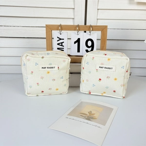 Pochette Cosmétique Mini Carrée En Toile De Coton À Imprimé Fleuri Trousse De Maquillage Portable À Fermeture Éclair Pour Femmes