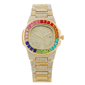 Luxury Rhinestone Quartz Watch With Rainbow Bezel And Calendar Hip Hop Fashion Alloy Metal Wristwatch