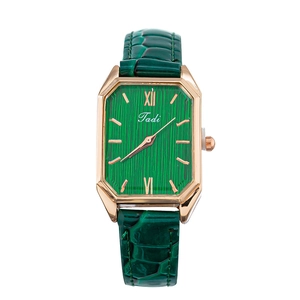 Women's vintage square quartz watch with rose gold case and green textured leather strap
