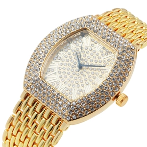 Orologio al quarzo tonneau dorato con quadrante di strass e numeri romani