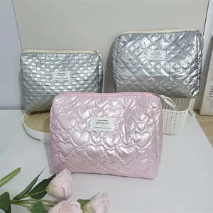 Three-piece set of quilted PU cosmetic bags in pink heart and silver gray patterns