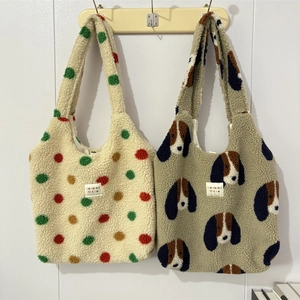 Borsa tote in peluche invernale a pois e stampa di cucciolo, grande capacità per scuola