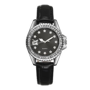Montre quartz élégante pour femme avec bracelet cuir noir et lunette en cristal