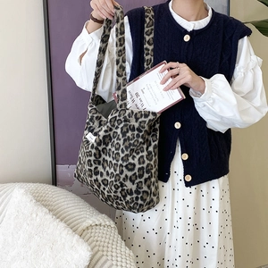 Sac fourre-tout en peluche à imprimé léopard, grand sac à bandoulière décontracté pour femme