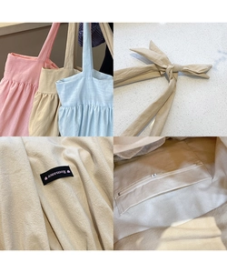 Detailed views of cotton linen tote bag featuring drawstring pleats and inner zip pocket