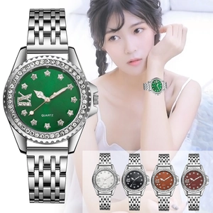Montre à quartz pour femme avec cadran vert soleil et index étoiles en strass argenté