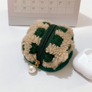 Compact plush checkered waffle case with pearl zipper for wireless earbuds storage