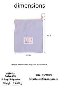 Détails de la pochette en polyester lavande montrant la taille 15x18cm et le zip