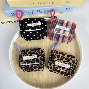 Schattige Pluche Oortelefoonhoes Tas Zachte Lamswol Munttasje Met Nekkoord Flap Klittenbandsluiting Patroon Opbergtas Voor Dames Meisjes