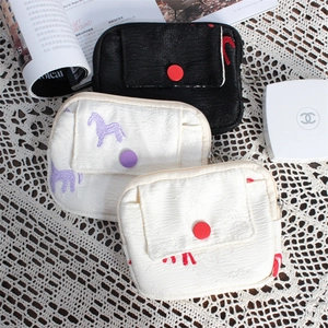 Mini Coin Purse Polyester Jacquard Embroidery Horse Flap Button Card Case Earphone Pouch Portable Zipper Bag New Chinese Style For Women