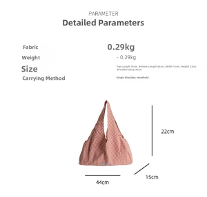 Detailed size and weight chart for red plaid tote bag with dual shoulder and hand straps