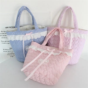 Quilted cotton bucket bags with lace trim and bows in three stylish patterns
