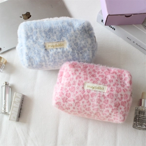 Set di borse per cosmetici in peluche leopardato rosa e blu in morbida ecopelliccia
