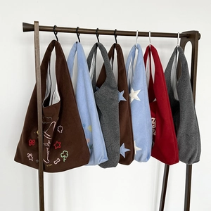 Women Woolen Tote Bag Large Capacity Star Embroidery Shoulder Bag Casual Underarm Shopping Handbag Winter