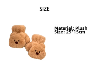 Detail view of plush bear hair claw clips set with dimensions 25x15cm in brown color