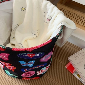 Retro butterfly heart laundry hamper with large capacity and foldable canvas storage bag