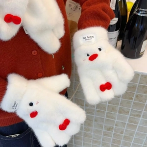 Guanti invernali a pinguino in peluche bianca con fiocco rosso per calore e stile