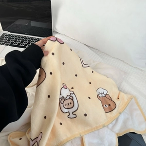 Ins style yellow flannel coral fleece blanket with cute bear patterns for office naps
