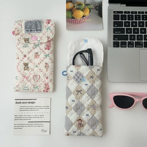 Quilted cartoon bear glasses pouch in pink floral and blue check with snap closure