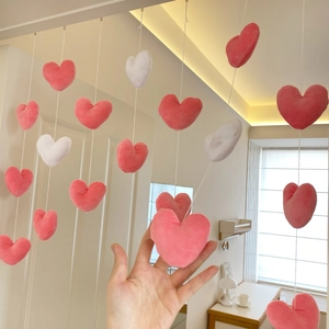 Pink and white heart-shaped plush hanging curtains for romantic bedroom wall decoration