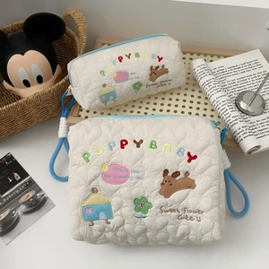 Quilted dog embroidery makeup bag set with cute cartoon puppy pattern and blue zipper