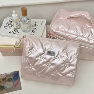 Rosa gestepptes Satin Kosmetiktaschen Set mit geprägten Schleifenmustern und Griff