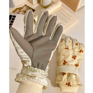 Waterproof winter ski gloves with cute bear print and non-slip palms for outdoor warmth