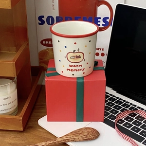 Ceramic apple and bear coffee mug in red gift box for cozy breakfast and office use