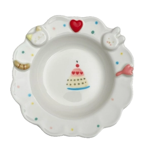 Cute ceramic breakfast plate with 3D embossed cat and rabbit rim for birthday gift