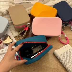 Waterproof silicone makeup bag with high-capacity storage and colorful zipper pull