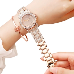 Rose gold starry fashion watch for women with full rhinestones and star bracelet set