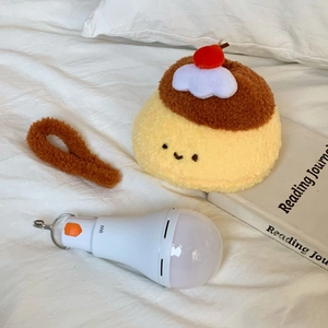 Cartoon pudding plush LED night light with 9W bulb and metal hook for bedroom decor