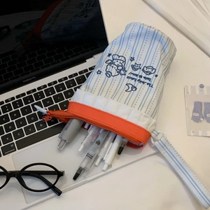 Astuccio in tela a righe blu con cerniera arancione e ricamo di gatto dei cartoni