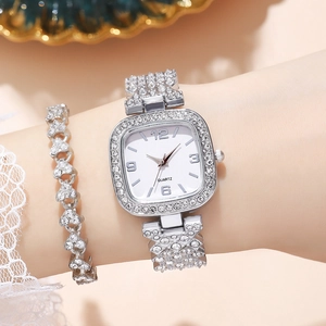 Orologio quadrato da donna in argento con strass e bracciale di cristalli abbinato