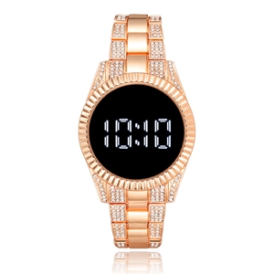 Montre LED mode pour femmes en or rose avec sertissage de diamants et écran tactile