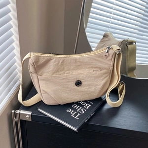 Women Lightweight Nylon Half Moon Crossbody Bag Casual Waterproof Shoulder Handbag With Adjustable Strap For Travel