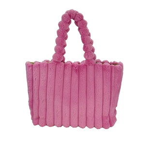 Sac cabas en peluche rose vif avec rayures verticales et poignées à boules créatives