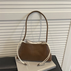 Women Woven PU Leather Underarm Bag Retro Fashion Single Shoulder Bag With Drawstring Magnetic Buckle Baguette Bag