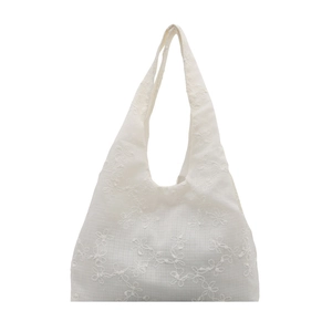 White floral lace embroidery tote bag with French minimalist design for summer commuting