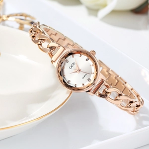 Orologio GEDI elegante in oro rosa con cinturino a catena e quadrante con strass