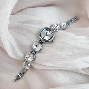 GEDI luxury women's quartz watch with square dial and diamond-set chain metal bracelet