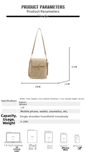 Tableau détaillé des tailles pour sac à bandoulière tressé beige avec broderie florale