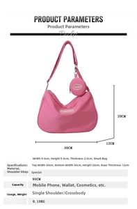 Specifiche dettagliate delle dimensioni per borsa a tracolla in nylon rosa con astuccio