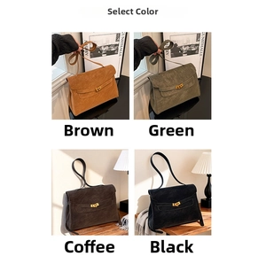 Quattro opzioni di colore per borse Kelly retrò in pelle opaca marrone, verde, caffè e nero